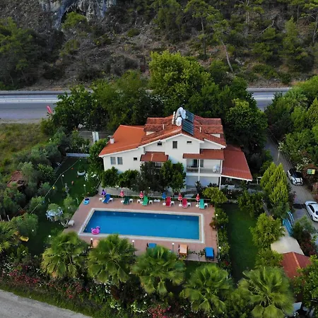 Ξενοδοχείο Guentur & Restaurant