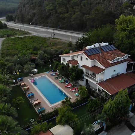Guentur & Restaurant Hotel Gocek (Fethiye)