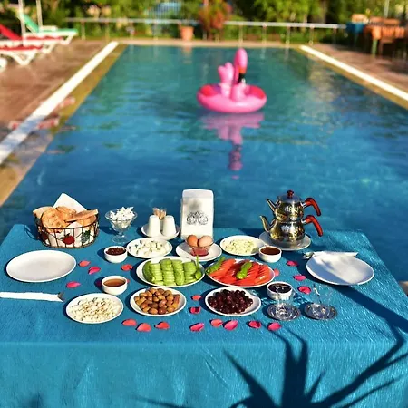 Guentur & Restaurant Otel 3*