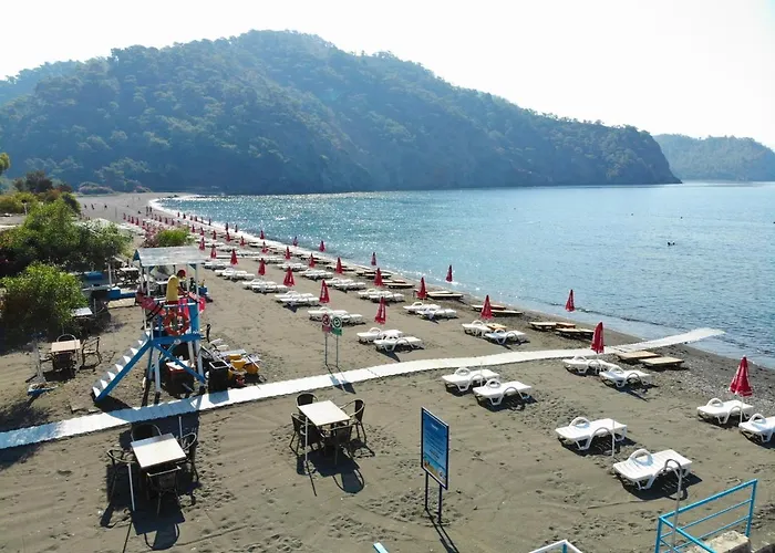 Guentur & Restaurant 3* Göcek