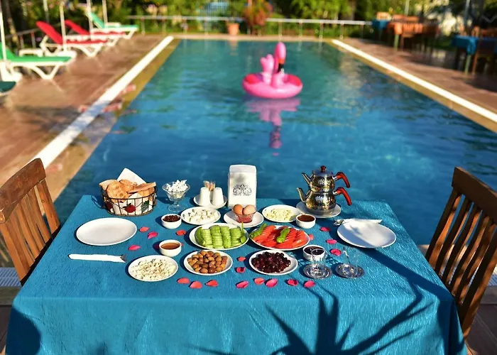 Guentur & Restaurant Ξενοδοχείο 3*