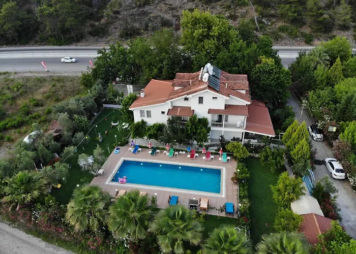 Guentur & Restaurant Göcek